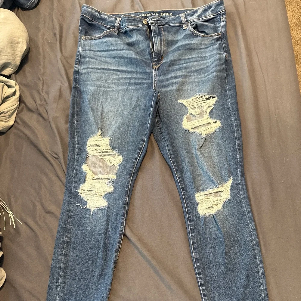 Hi-Rise Ripped Jeggings - Picture 1 of 4